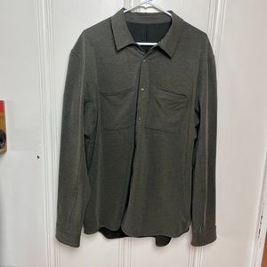 Lululemon Mens Commissioner Long Sleeve Shirt with Pockets - Hunter Green